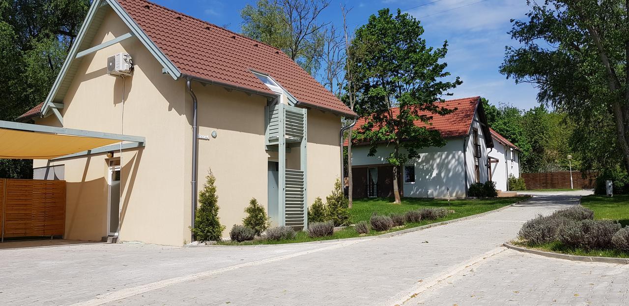 Kenese-Voelgye Villahotel Balatonkenese Εξωτερικό φωτογραφία